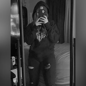 Meet your Posher, Ash